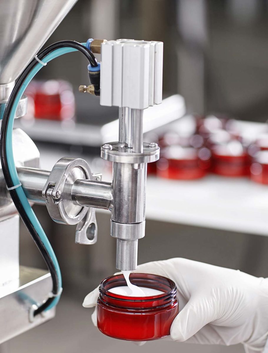 Контрактное производство косметики: готовое решение без строительства завода